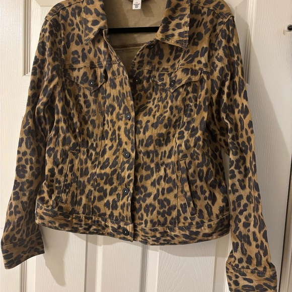 Style & Co. Jackets & Blazers - Style & Co. Animal Print Denim Jacket Medium